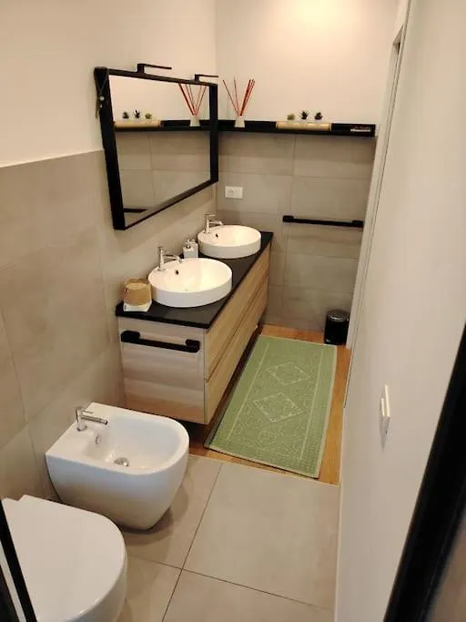 La Casa Di Alida Apartment Milan Italy