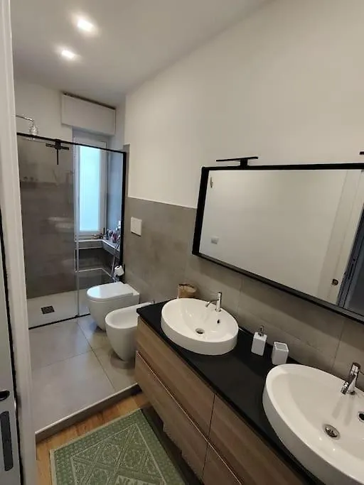 La Casa Di Alida Apartment Milan Italy